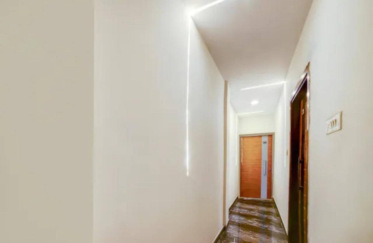Hotel Nityaa Suites Nova Deli Exterior foto